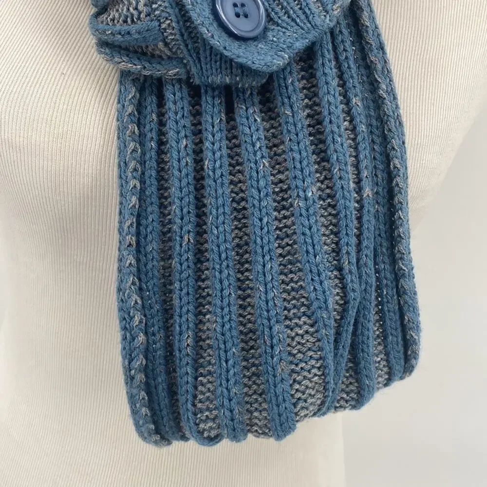 Unbranded Blue & Gray Knit Scarf with 4 Blue Buttons